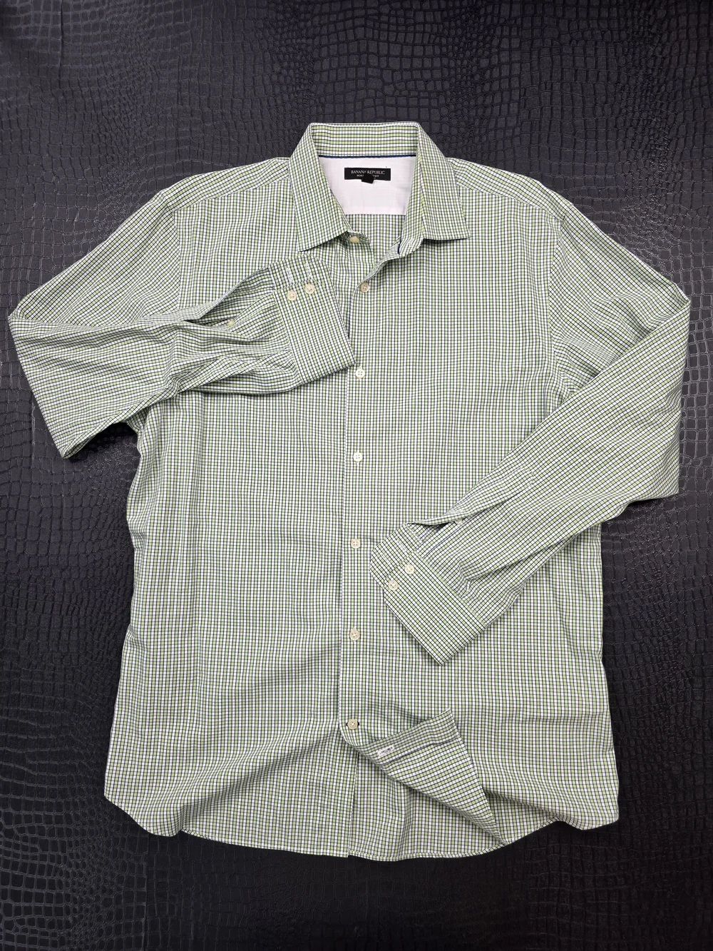 Banana Republic Slim Fit Non-Iron 2 Button Cuff Dress Shirt Size XL Green White